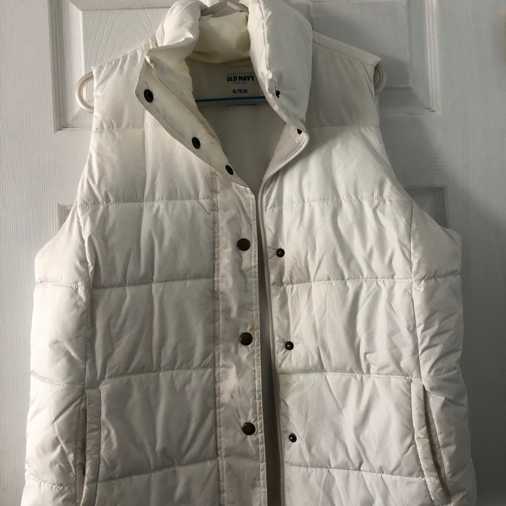White Puffer Vest